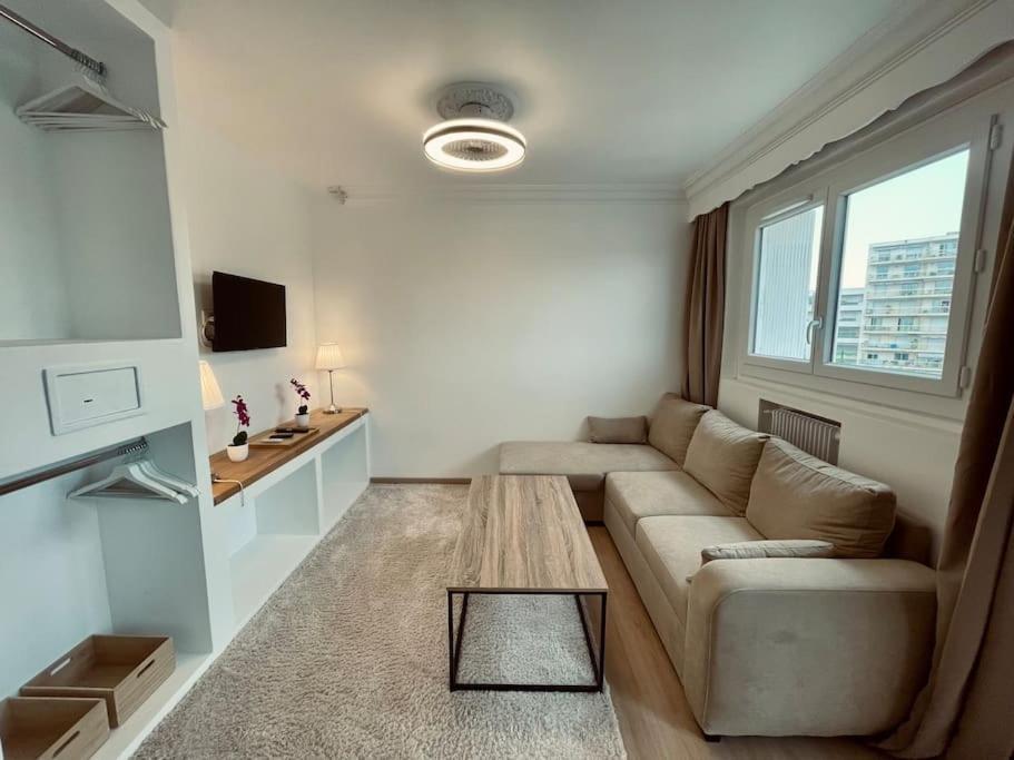 Apartment Des Pins