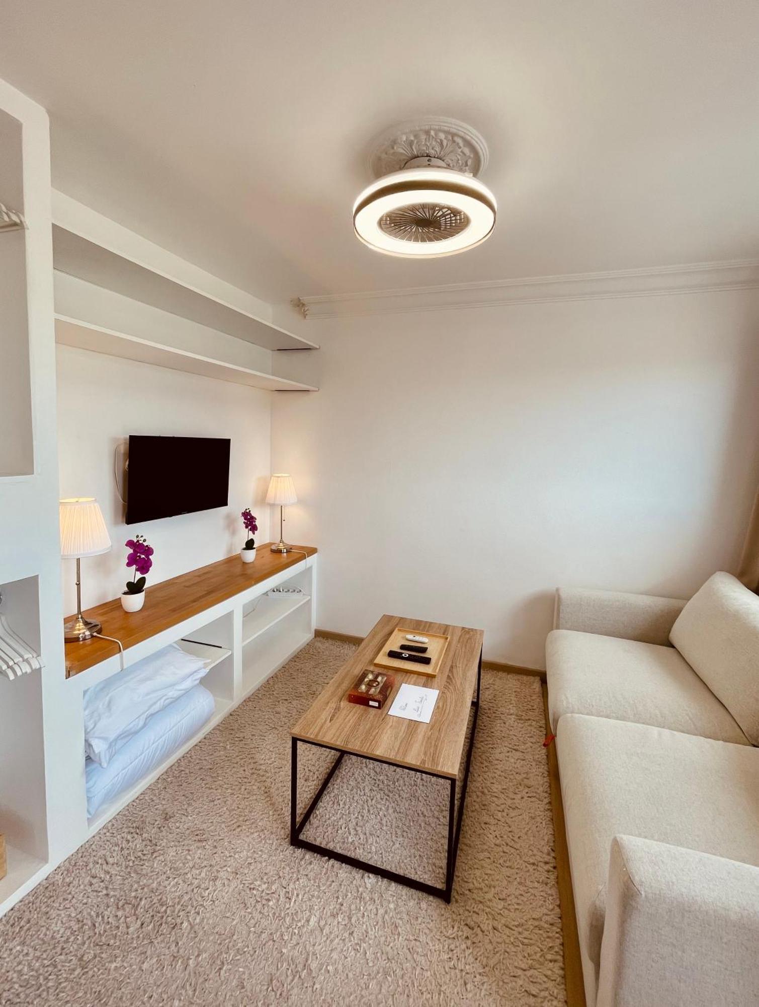 Des Pins Appartement *