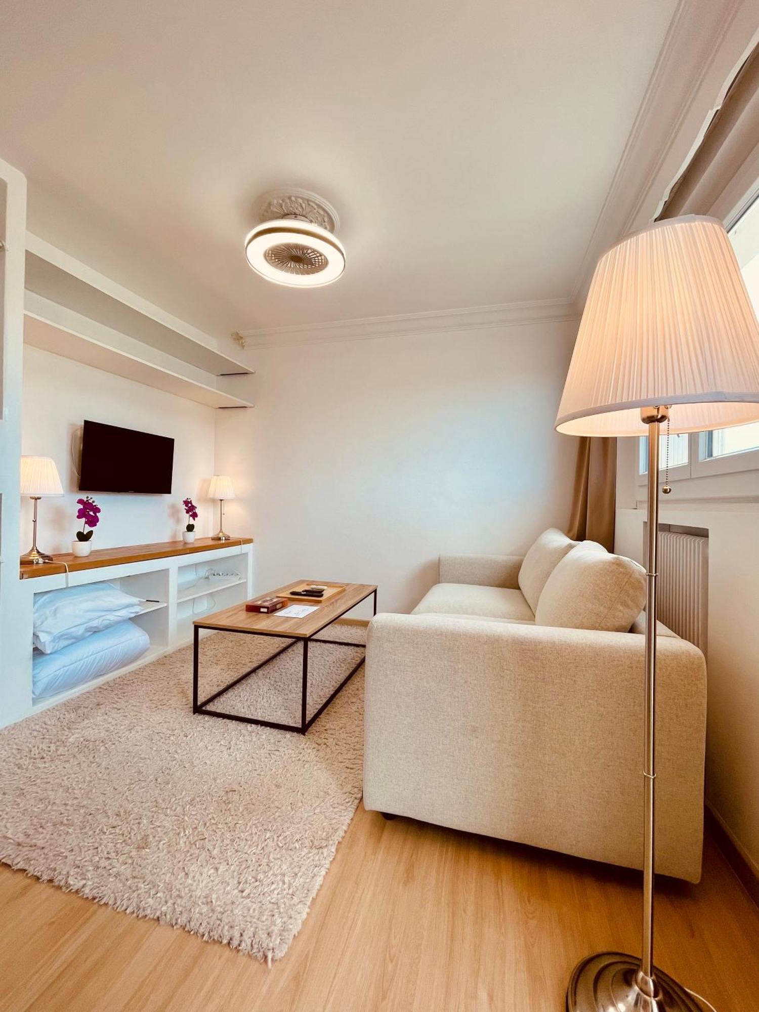 Apartment Des Pins